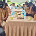 8 ka dating kasapi sa Violent Extremist Group, nibalik-loob; 8 ka armas, gisurrender sa militar sa Maguindanao Del Sur